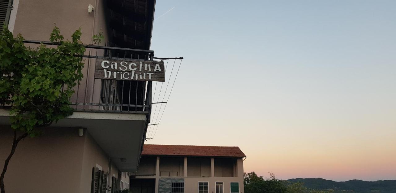 Cascina Brichat Alta Langa Serravalle delle Langhe Dış mekan fotoğraf